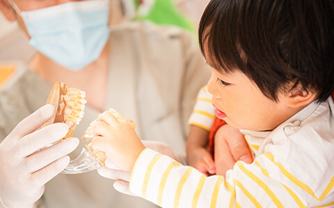 お子様のペースに合わせた治療